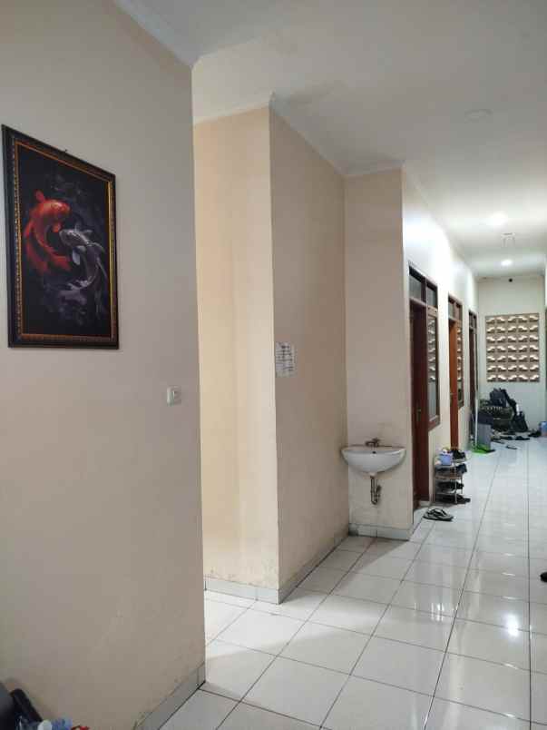 dijual kost kost an murah 3 lantai