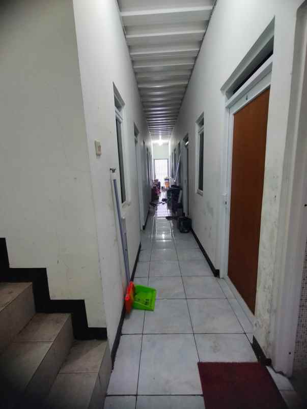dijual kost sarimanah