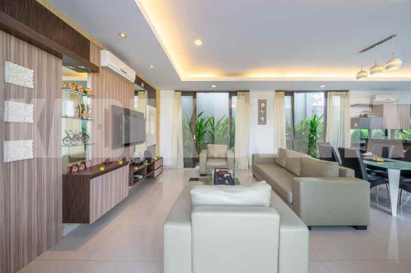 dijual luxury villa nusa dua view laut