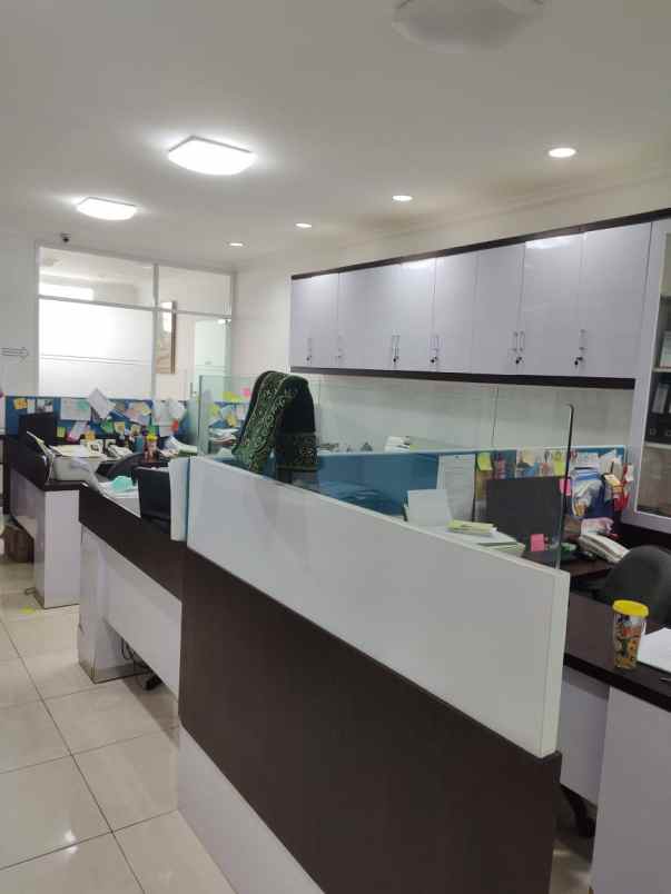 dijual ruko 3 lantai di senen jakarta pusat