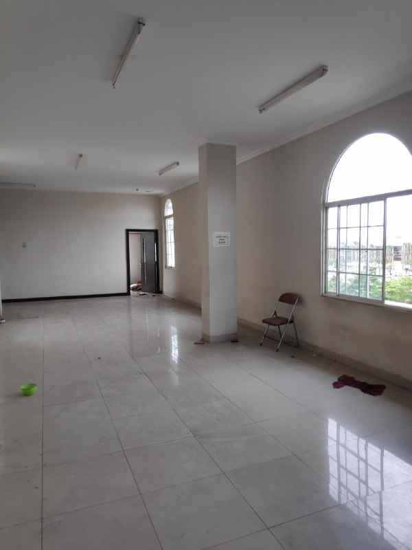 dijual ruko gudang kantor cengkareng barat