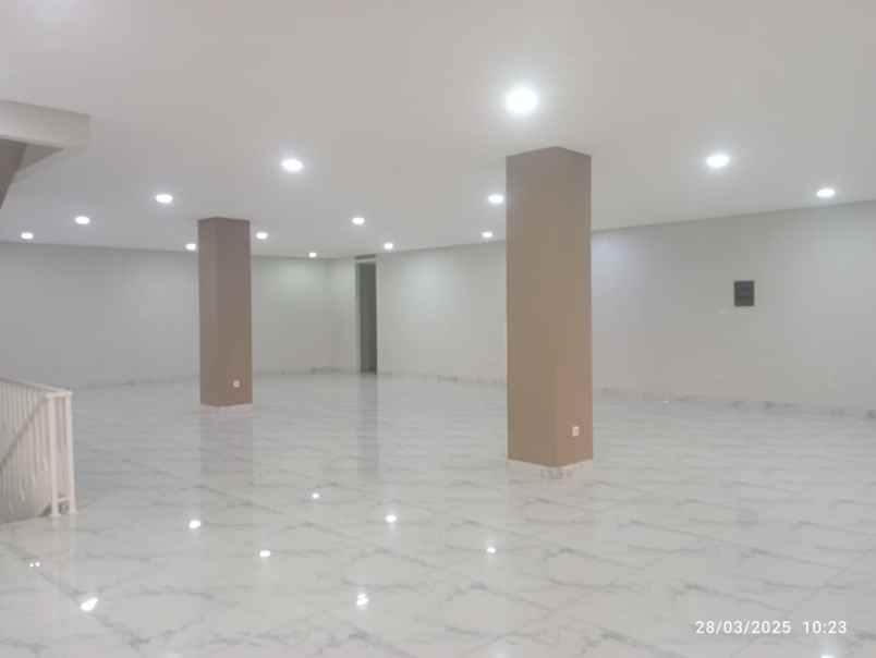 dijual ruko gudang kantor inspeksi saluran jakarta timur