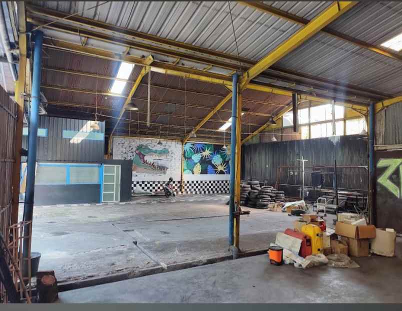 dijual ruko gudang kantor jalan mayjen sungkono