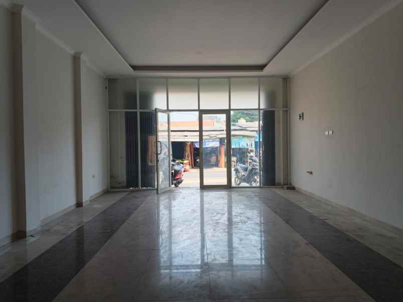dijual ruko gudang kantor jalan pondok kacang timur