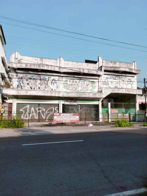 dijual ruko gudang kantor jl bantul no 130