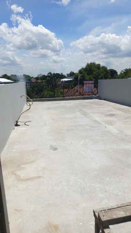 dijual ruko gudang kantor jl raya perjuangan marga