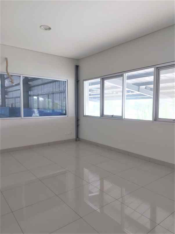 dijual ruko gudang kantor kawasan industri mm2100
