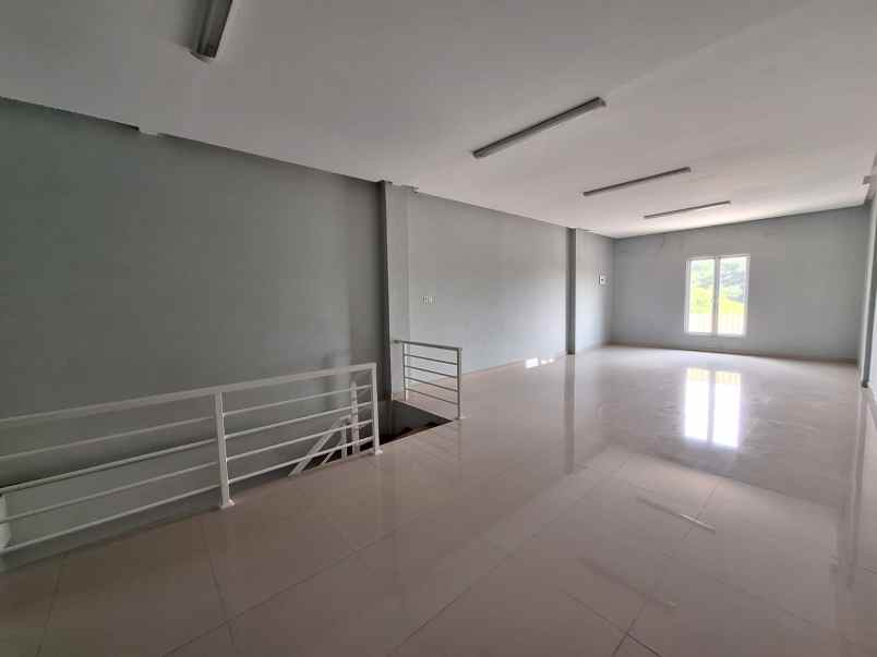dijual ruko gudang kantor lingkar timur