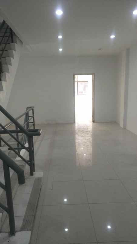 dijual ruko gudang kantor ruko itc roxy mas kel