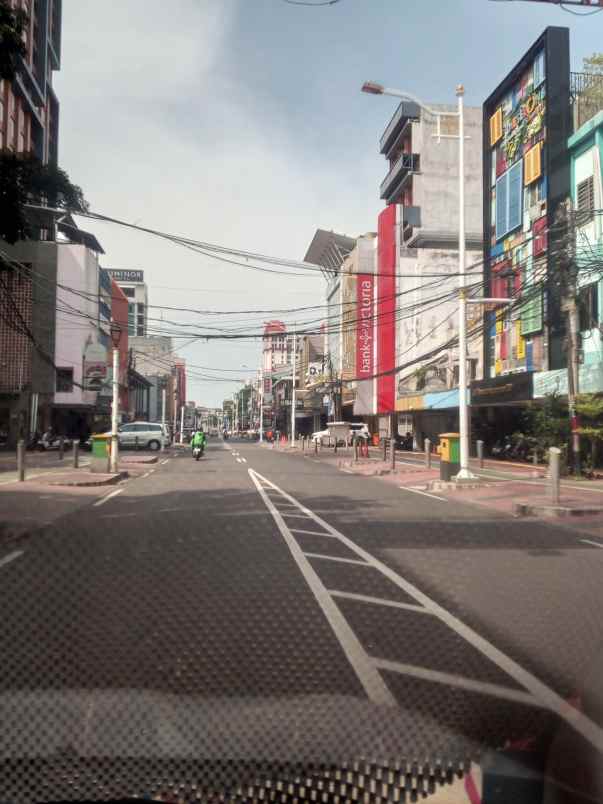 dijual ruko pinggir jalan raya roxi