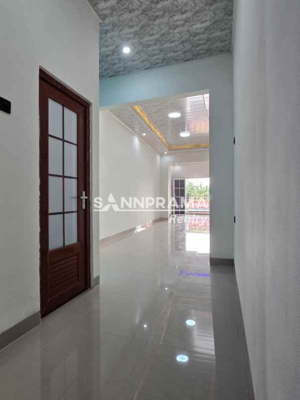 dijual ruko siap huni 2 lantai di jl khafi 2 jagakarsa