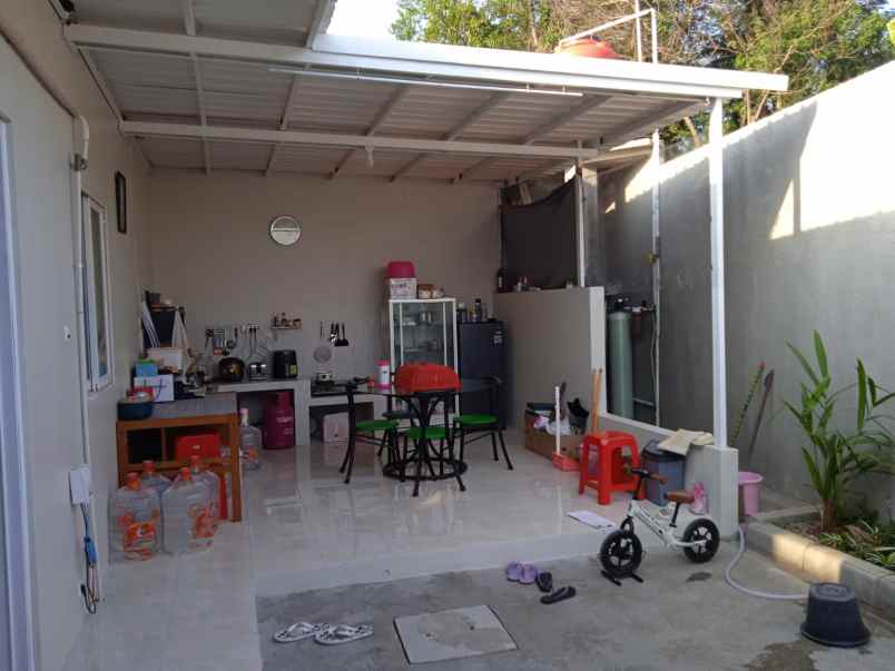 dijual rumah ambarketawang kec gamping