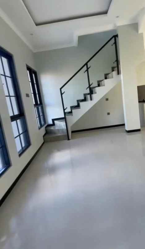 dijual rumah arjowinangun kedungkandang