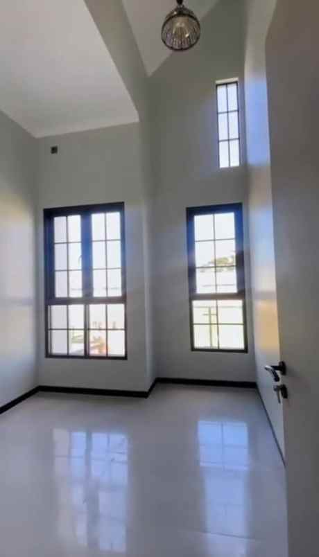 dijual rumah arjowinangun kedungkandang