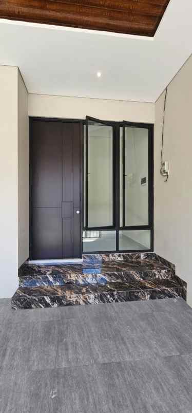 dijual rumah babatan pantai kenjeran