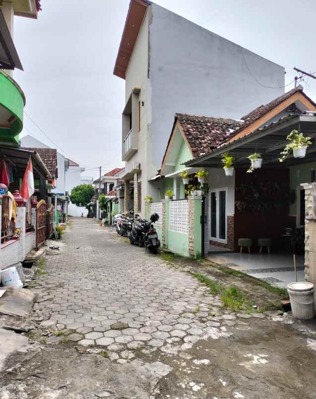 dijual rumah banguntapan
