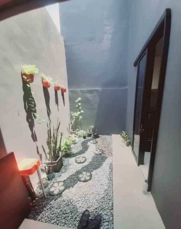 dijual rumah banyumanik