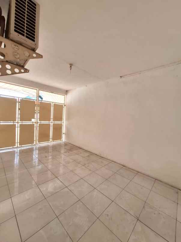 dijual rumah baruk tengah