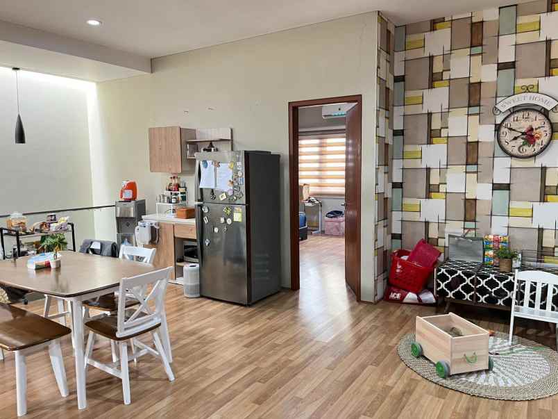 dijual rumah batununggal indah soekarno