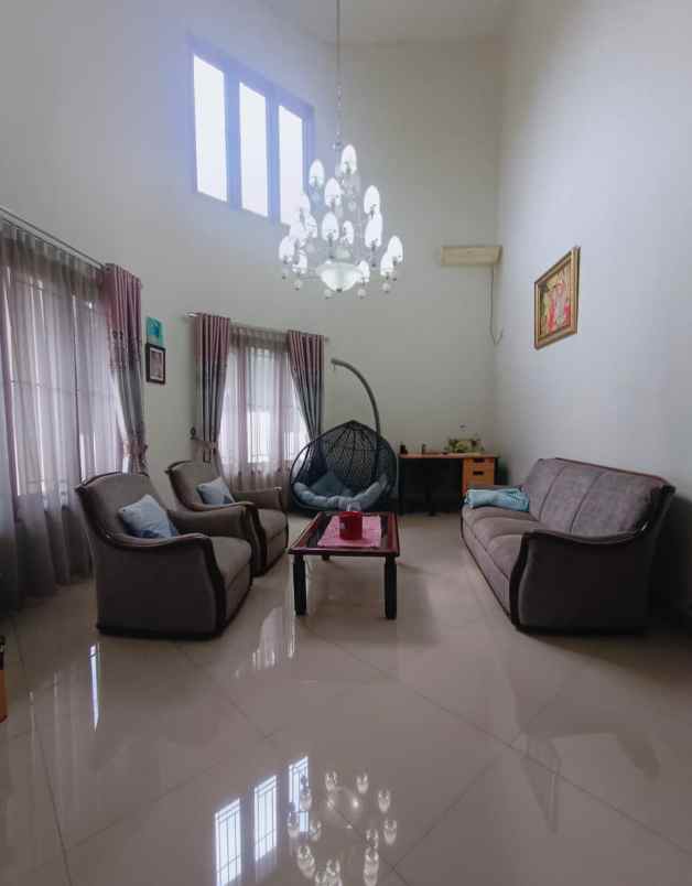 dijual rumah bintaro jaya