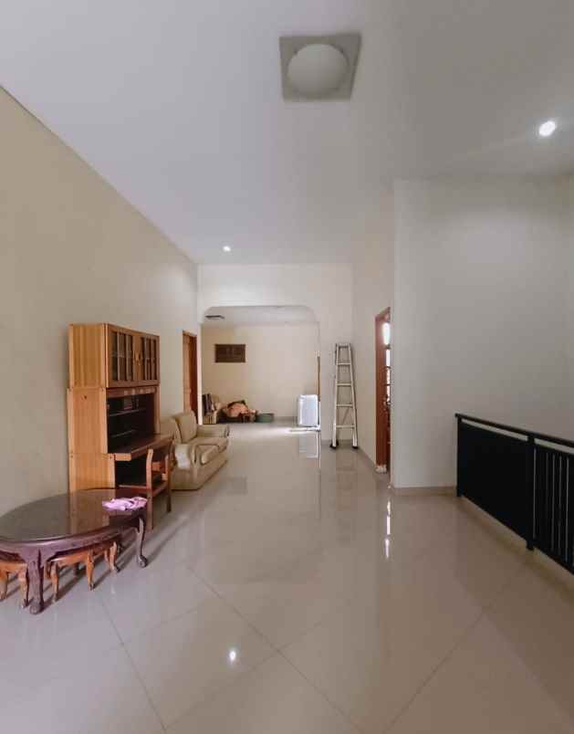 dijual rumah bintaro jaya