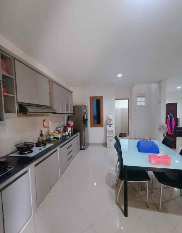 dijual rumah bintaro jaya