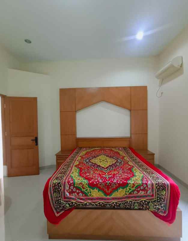 dijual rumah bintaro jaya