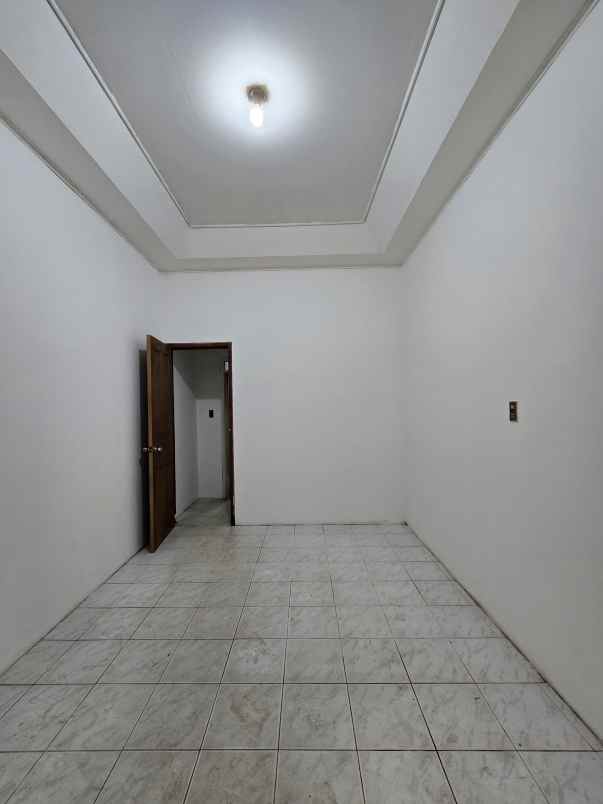 dijual rumah cempaka putih timur jakpus