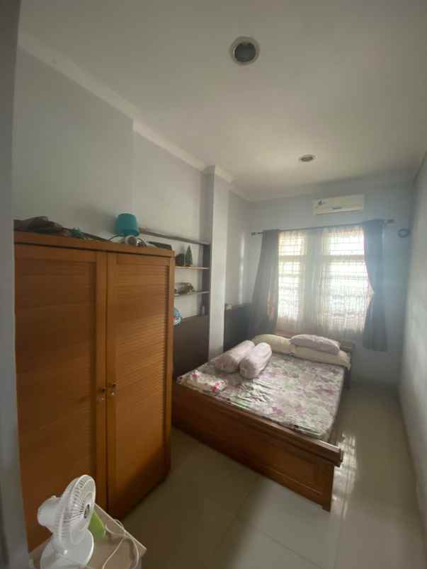 dijual rumah cibubur county