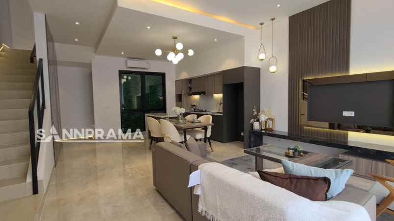 dijual rumah ciganjur