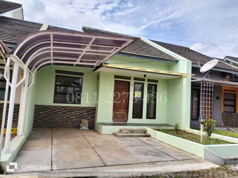 dijual rumah cihanjuang