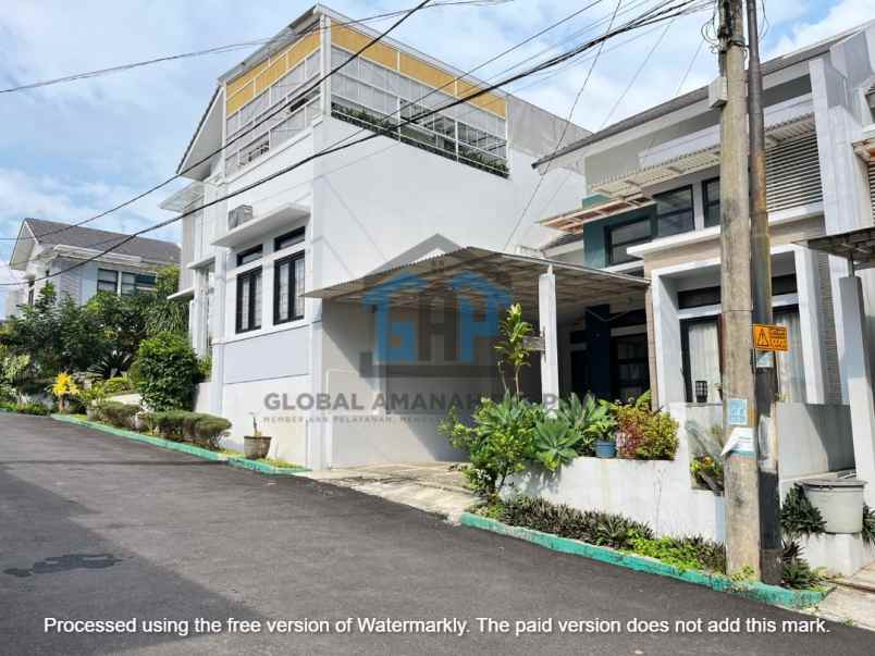 dijual rumah cihanjuang