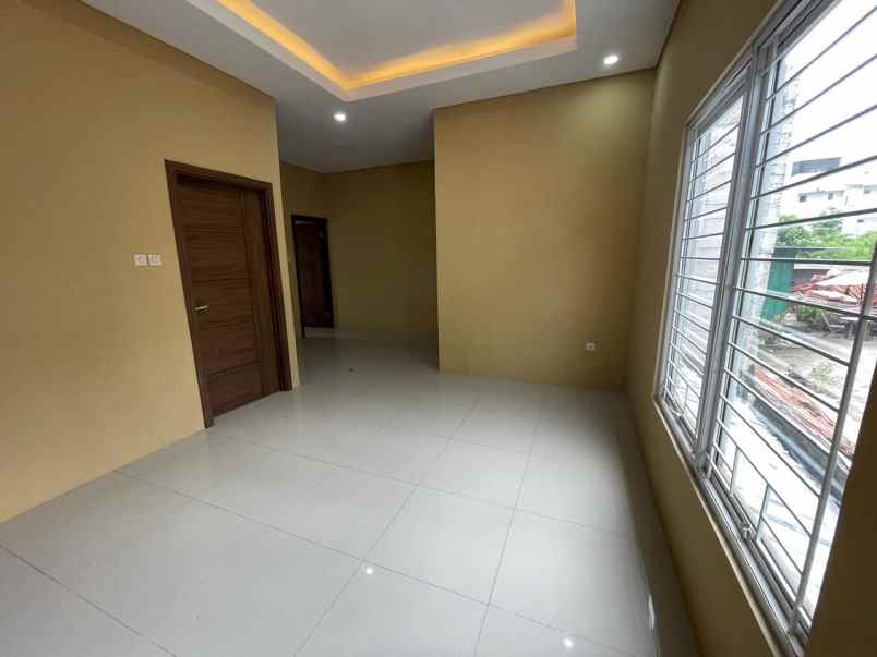 dijual rumah cilangkap cipayung jaktim