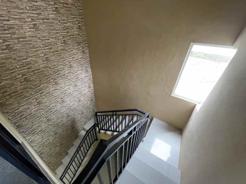 dijual rumah cilangkap cipayung jaktim