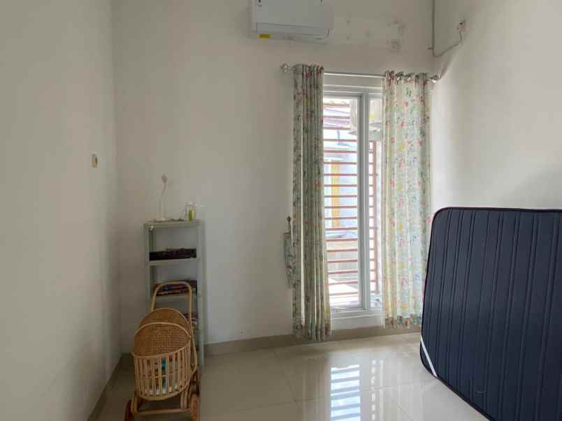 dijual rumah cinere depok kota depok