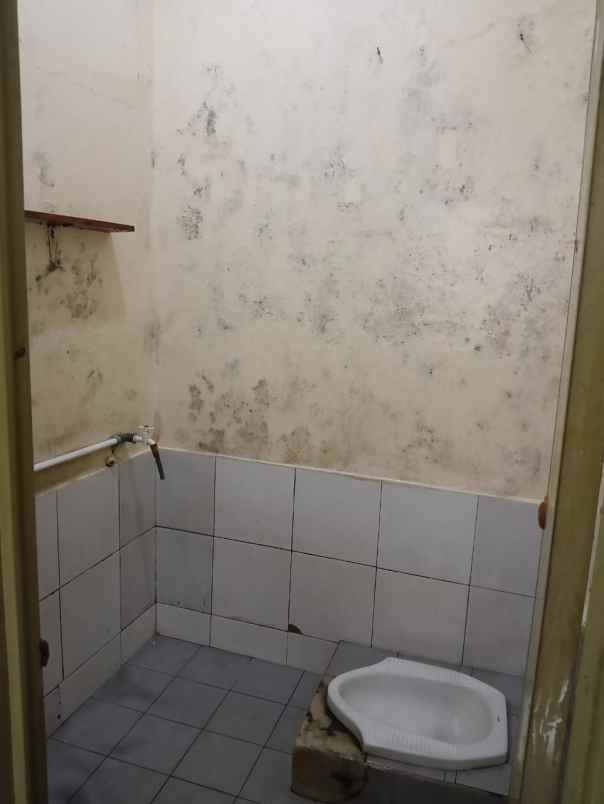 dijual rumah cipageran