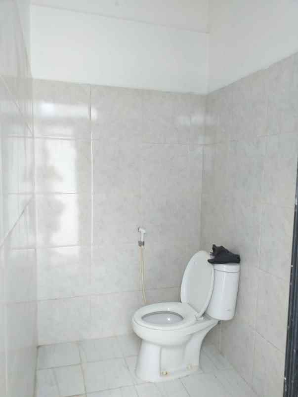 dijual rumah cipedak jakarta selatan