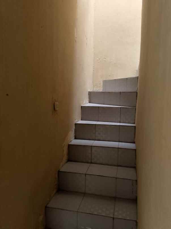 dijual rumah cipinang melayu makasar