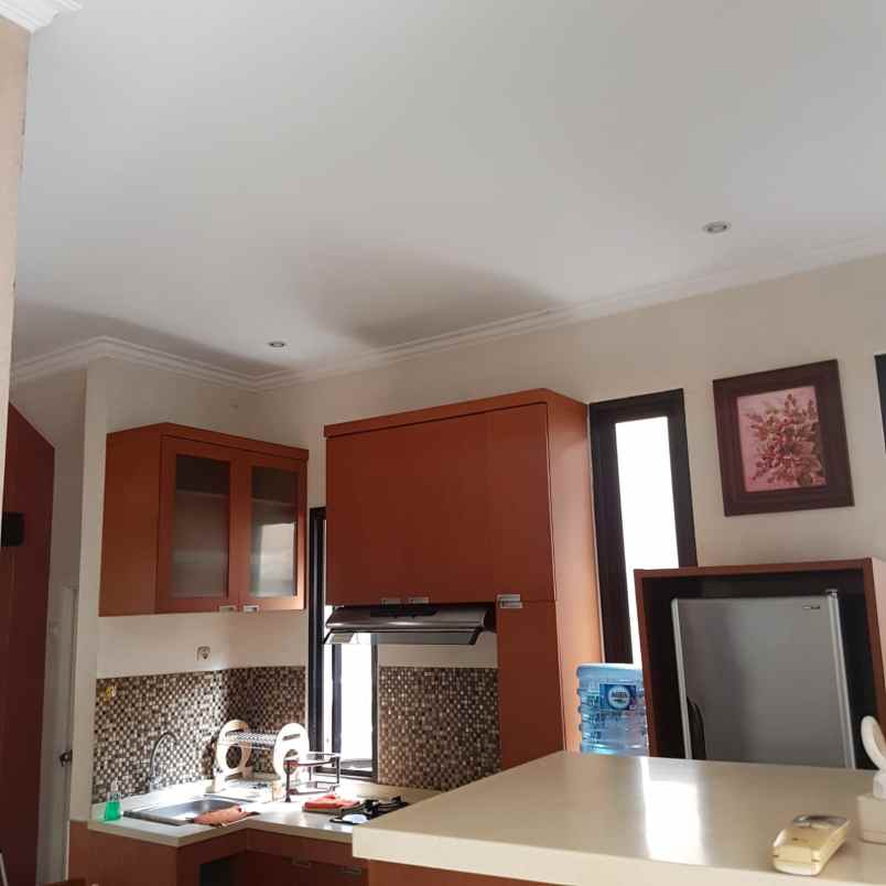 dijual rumah cipinang melayu makasar