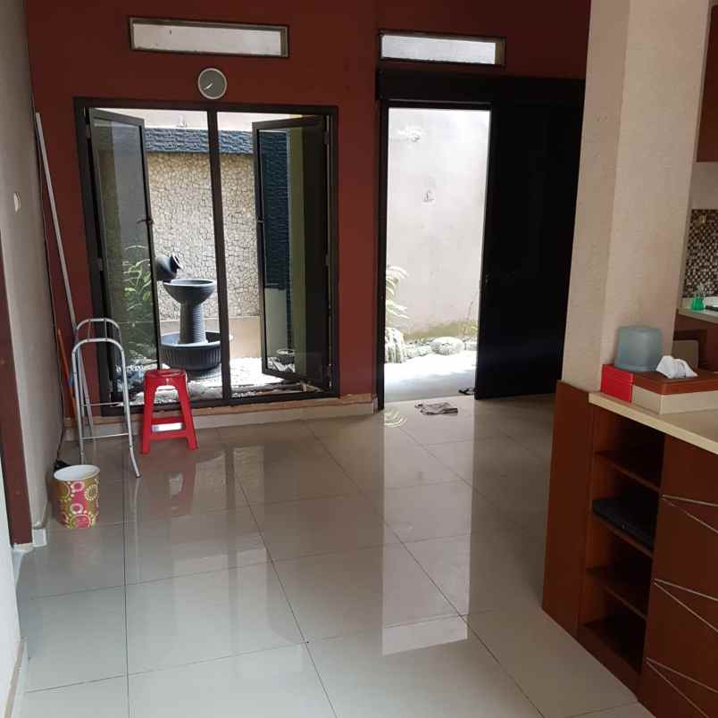 dijual rumah cipinang melayu makasar