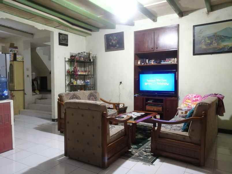 dijual rumah cisitu indah sayap dago