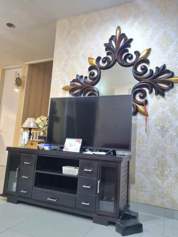 dijual rumah citra grand