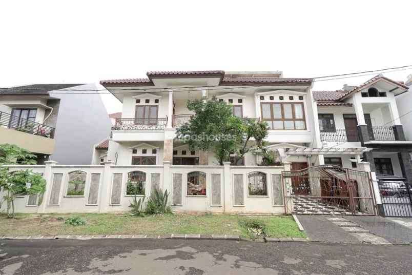 dijual rumah citragran cibubur