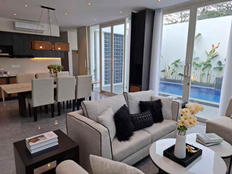 dijual rumah citraland bukit golf