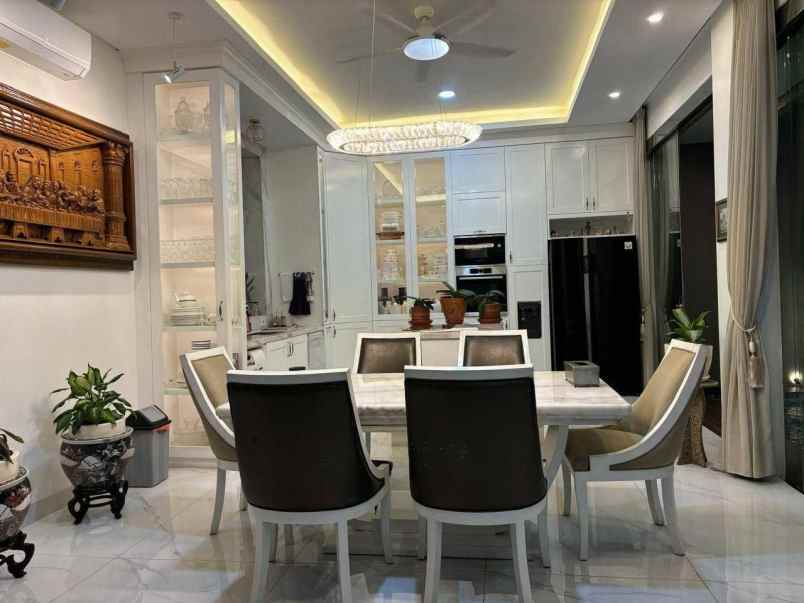 dijual rumah cluster amalfi di jl raya