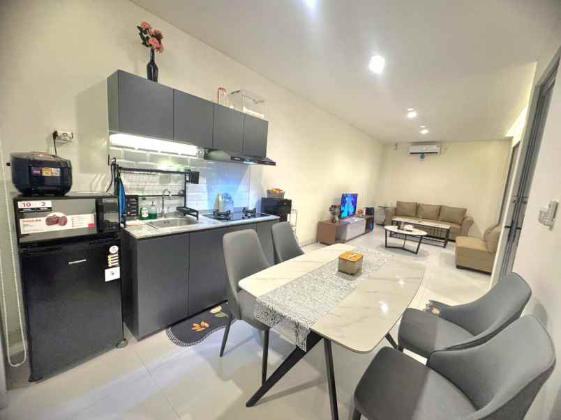 dijual rumah cluster asera nishi kota