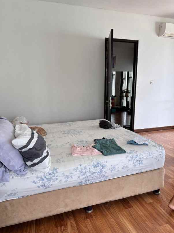 dijual rumah cluster asia tropis kota