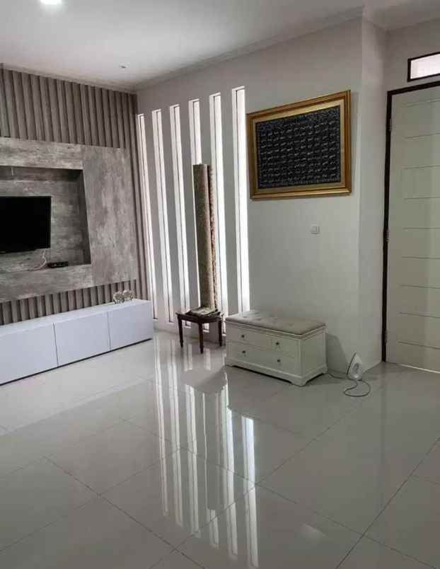 dijual rumah cluster badnung city view