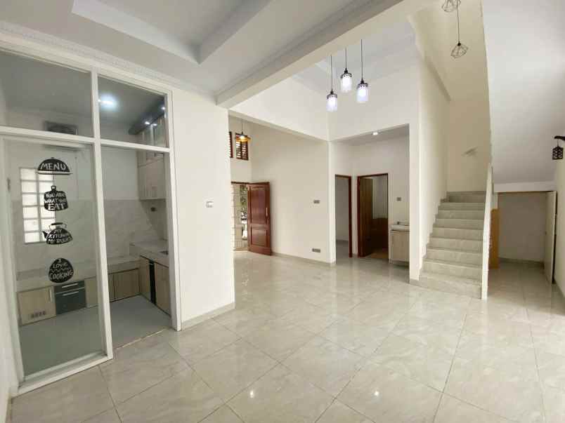 dijual rumah cluster garden terrace