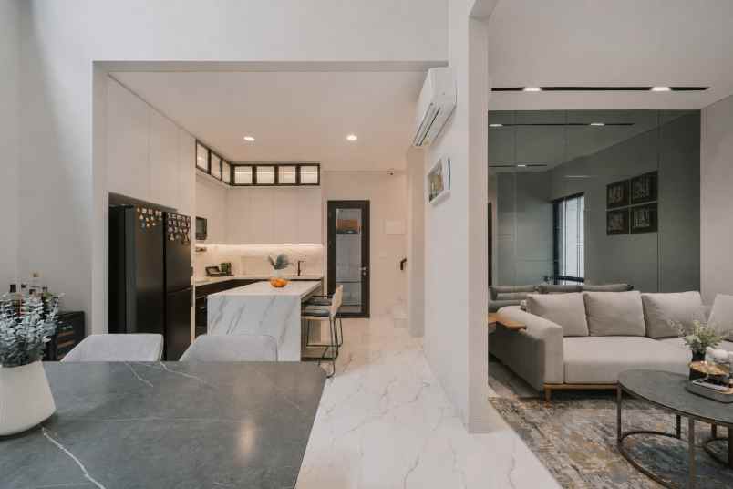 dijual rumah cluster maninjau asya jgc
